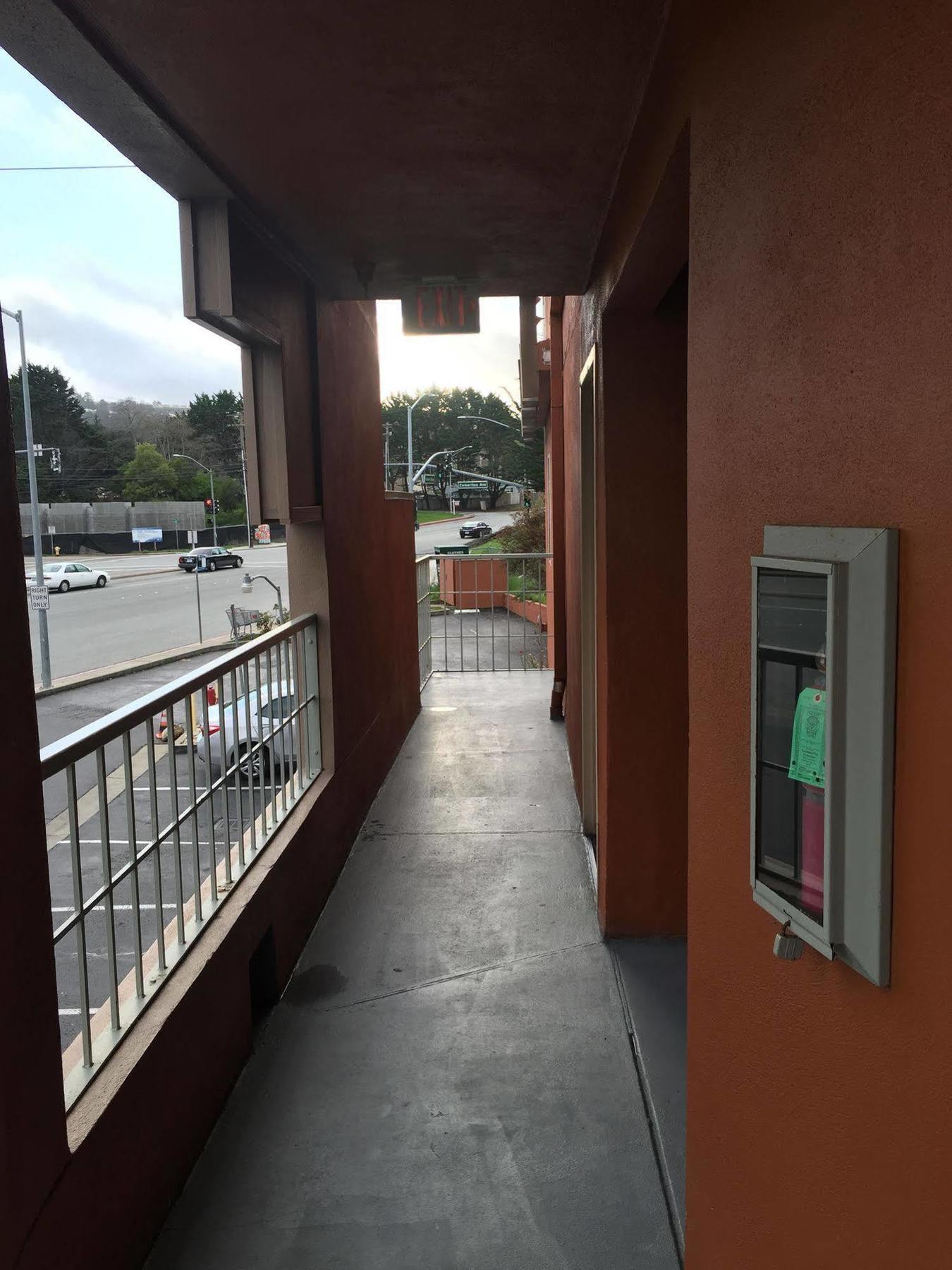 Royal 2* South San Francisco